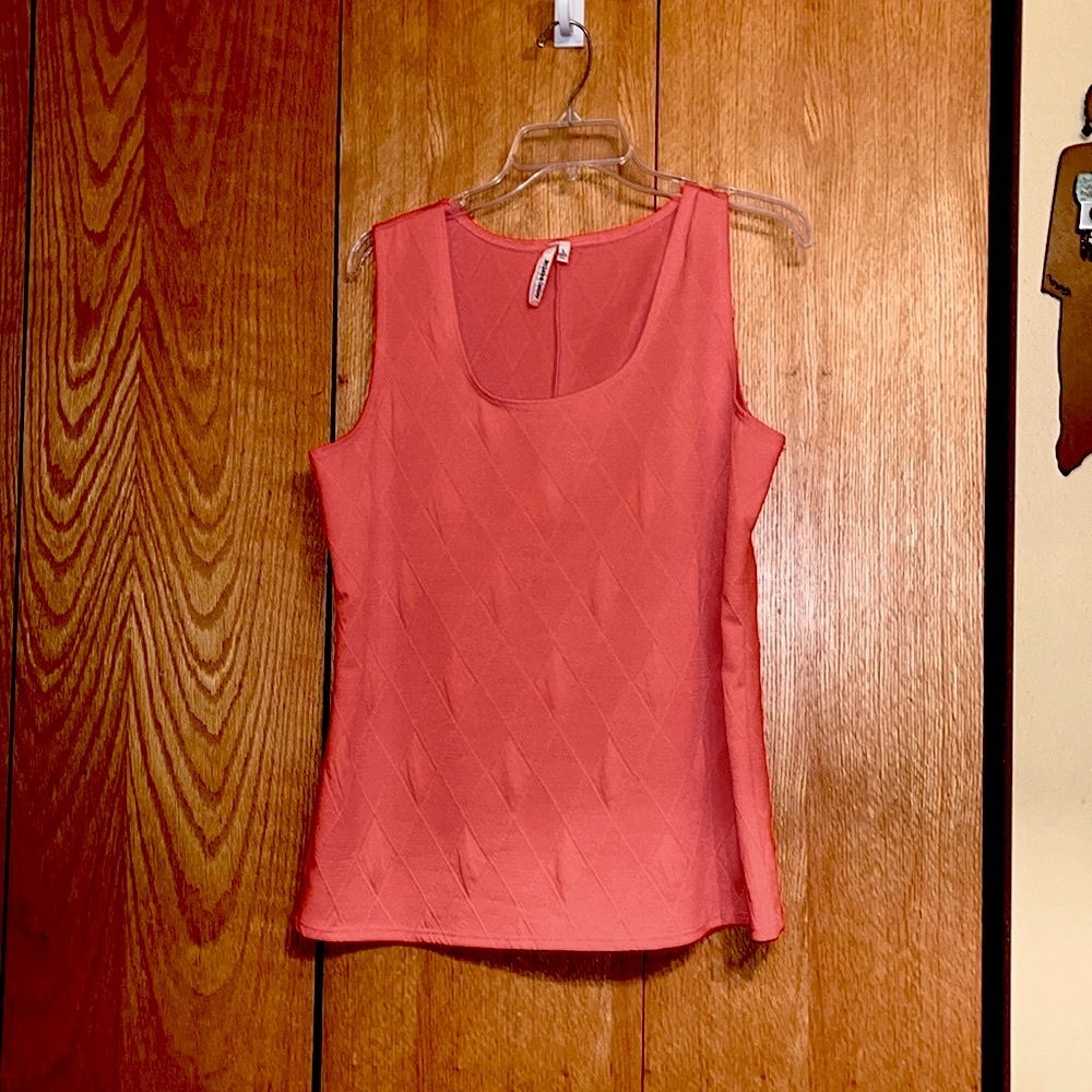 Belah & Codey Multi Texture Coral Pink Orange L Stretch Tank Top Made in USA EUC